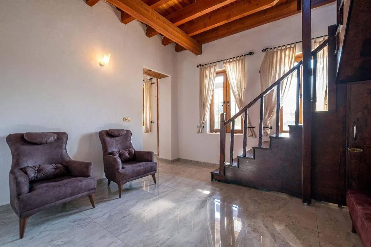 Kayakoy Yuzme Havuzlu Villa Citlembik Fethiye